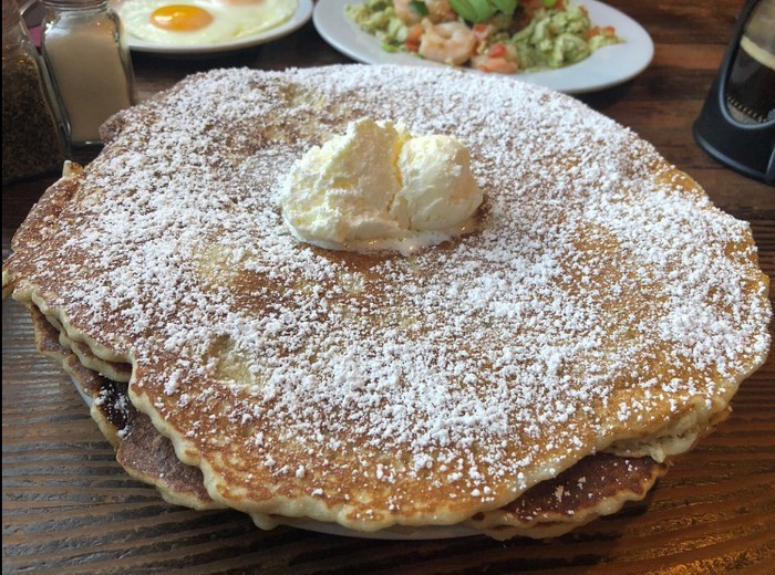 pancake raksasa pancake raksasa