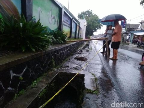 Rengek Delis Berakhir Tragis di Tangan Maut Ayah Kandung