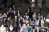 Orang Jepang punya sejumlah alasan mengapa mereka mengenakan masker.