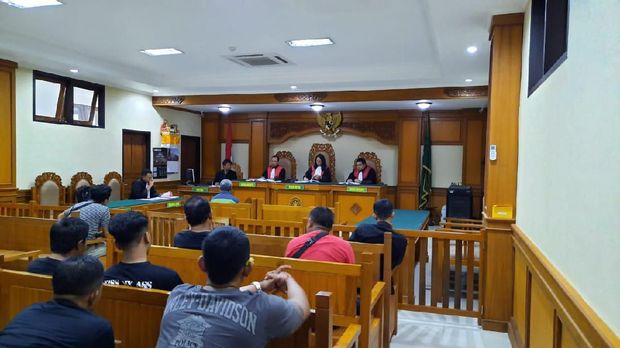 Penganiaya Anjing hingga Mati di Gianyar Divonis 6 Bulan Percobaan