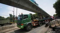 Proyek tol dari Pulo Gebang ke Kelapa Gading ini membentang sepanjang 9 km.