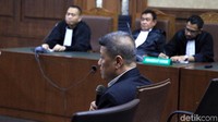 Kock Meng dituntut 2 tahun penjara, denda Rp 100 juta subsider 6 bulan kurungan.