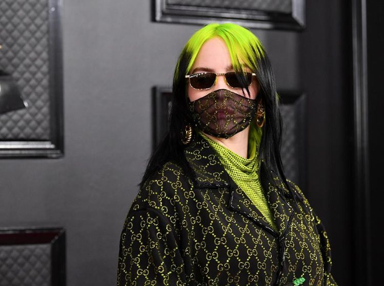 Billie Eilish tampil Serba Hijau-Hitam di Grammy Awards 2020