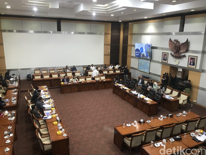 Rapat Komisi I DPR dengan Direksi TVRI (Rolando Fransiscus Sihombing/detikcom)
