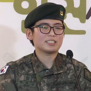 Ketahuan Operasi Ganti Kelamin, Tentara Wanita Korea Selatan Dipecat Ketahuan Operasi Ganti Kelamin, Tentara Wanita Korea Selatan Dipecat