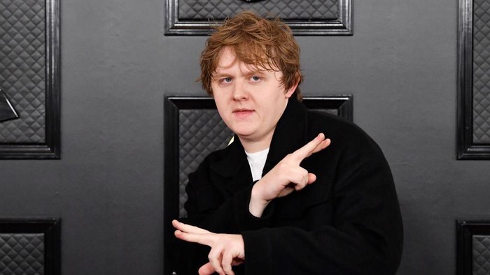 Lirik dan Chord Gitar Lagu Before You Go dari Lewis Capaldi