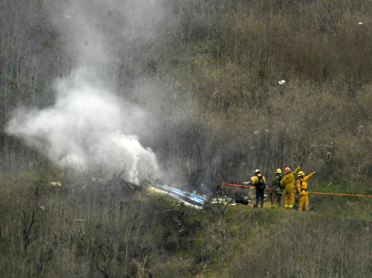 Penampakan Puing-puing Helikopter yang Tewaskan Kobe Bryant