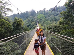 Ini Lho Jembatan Gantung yang Terkenal di Sukabumi
