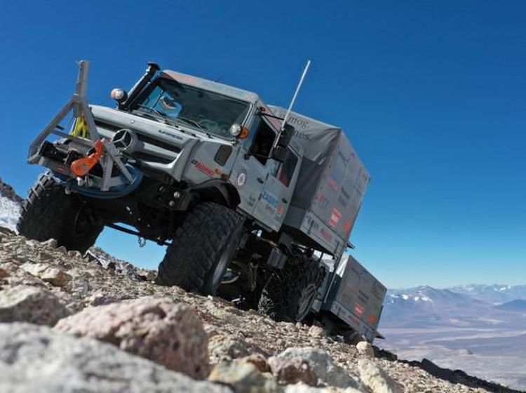 Unimog Ini Pecahkan Rekor Dunia