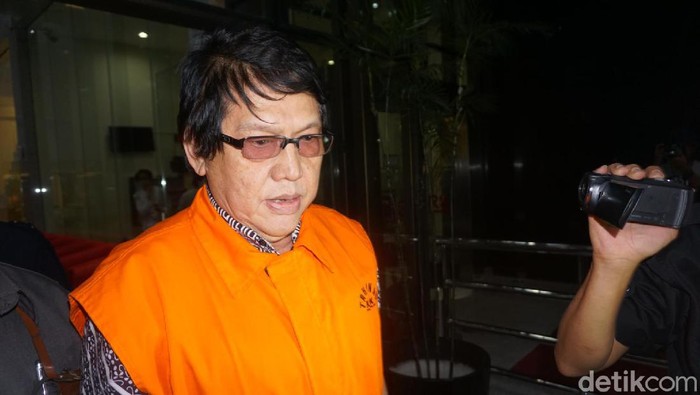 Herry Nurhayat ditahan KPK terkait kasus dugaan korupsi RTH Bandung.