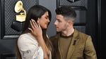 Jonas Brothers & Sisters Pamer Kemesraan di Grammy Awards 2020