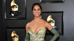 Penampilan Para Wanita Seksi di Grammy Awards 2020