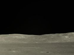 Sisi Terjauh Bulan yang Belum Pernah Dipotret