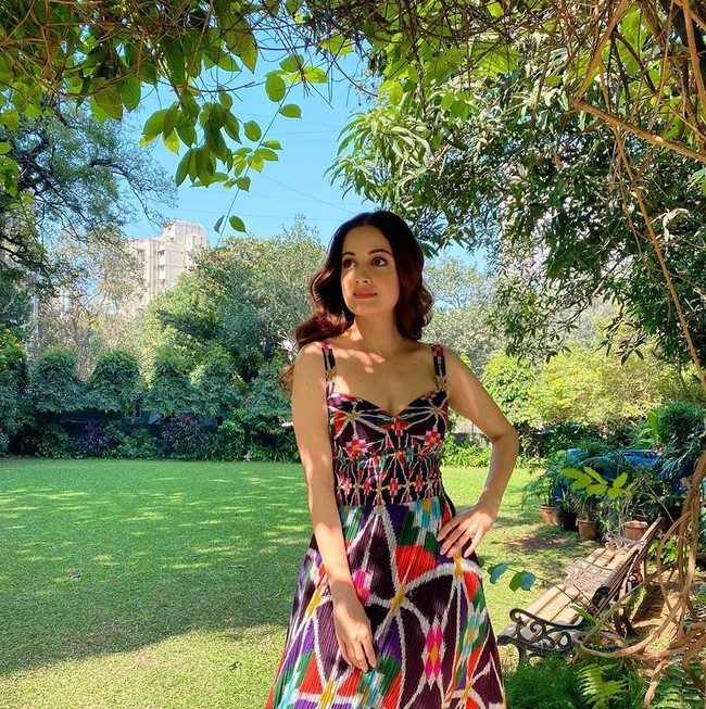 Nama Dia Mirza populer saat ia berhasil menjadi ratu kecantikan dengan menyabet gelar Miss Asia Pacific 2000. Belum lama ini wanita berusia 38 tahun ini berbicara tentang berurusan dengan penguntit di masa mudanya. Foto: Instagram @diamirzaofficial