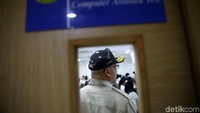 Perlu diketahui, dalam SKD ini peserta harus mengerjakan sebanyak 100 soal dalam waktu 90 menit.