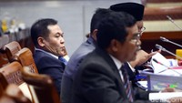 Rapat ini adalah tindak lanjut dari RDP Komisi I dengan Dewan Pengawas (Dewas) TVRI sebelumnya. RDP sebelumnya juga membahas pemberhentian Helmy Yahya.