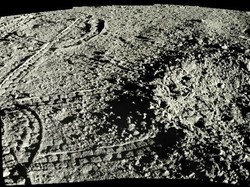 Gunung Berapi Meletus di Bulan saat Dinosaurus Jelajahi Bumi