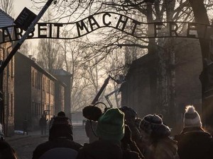 Peringatan Auschwitz: Pidato Saja Tak Cukup Hentikan Penyebaran Kebencian