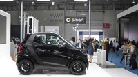 Mobil Smart ini memulai debutnya di pasar Cina pada bulan April 2009, dan telah cukup populer di kalangan konsumen perkotaan. Mengenang kembali sosok Kobe Bryant, adapun alasan tersendiri Mercedes-Benz menggaet brand ambassador ini dari kalangan olahragawan.  Foto: Jingdaily
