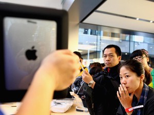 Apple Store di China Tutup, Penjualan Sejuta iPhone Terancam