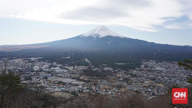 Menjajal Keindahan Gunung Fuji dari Segala Sisi*