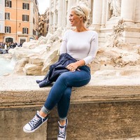 Meski sudah kurus, tentu Kelsey tidak meninggalkan snack. Tapi kini ia lebih memilih antara biskuit keju dengan daging, biskuit dengan selai kacang, sayur dan huus, popcorn, atau buah. Foto: Instagram @itsamommythang