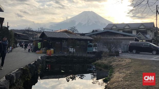 Menjajal Keindahan Gunung Fuji dari Segala Sisi*