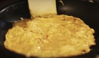Yuk, Sarapan 'Ramen-Omelette' Gaya Chef David Chang!