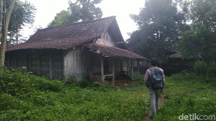 Rumah Sukiyah perempuan yang ditemukan berambut gimbal berkecoak di Semarang, Selasa (28/1/2020).