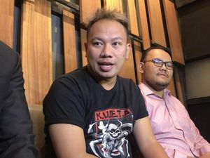 Absen di Sidang Mediasi dengan Angel Lelga, Vicky Mantap Bercerai