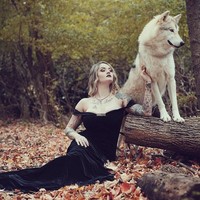 “Saya tahu saya perlu melakukan perubahan, dan saya bersedia mengambil risiko. Pada Juni 2019 saya berkompetisi dalam kompetisi powerlifting pertama saya yang menempatkan saya menjadi juara 2 di katergori Junior, ujar Aleen. Foto: Instagram