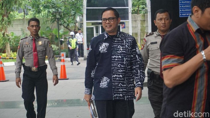 Komisioner KPU Viryan Aziz.