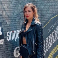 Karena kecelakaan itu aku bisa saja mengalami masalah setiap saat, tapi aku harus berusaha untk diriku sendiri dan bukan untuk orang lain. Aku harus terpilih menjadi semi-finalis, dan akan sangat berarti jika aku bisa sampai tahap itu, pungkasnya. Foto: Facebook/ Marini Durrer