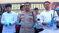 Pencurian kabel listrik itu diketahui telah sering terjadi sejak tahun 2019. Pelaku mengincar gardu-gardu listrik milik PLN untuk diambil kabelnya.