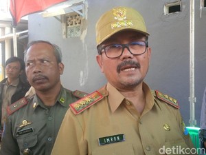 Pasien Dicurigai Corona Dirawat di Cirebon-Bandung, Warga Jangan Panik