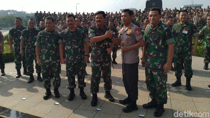 Panglima TNI Marsekal Hadi Tjahjanto dan Kapolri Jenderal Idham Azis (Sachril Agustin Berutu/detikcom)