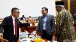 Salam Jempol Helmy Yahya Saat Penuhi Panggilan Komisi I DPR