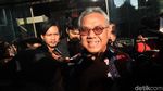 Senyum Arief Budiman Usai Diperiksa KPK