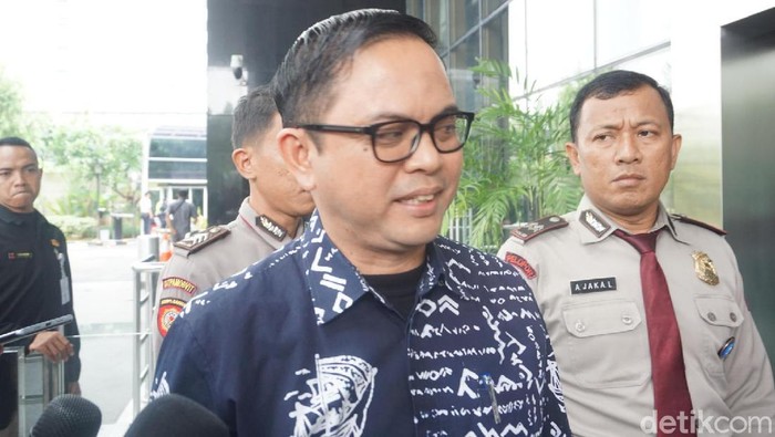 Komisioner KPU Viryan Aziz.