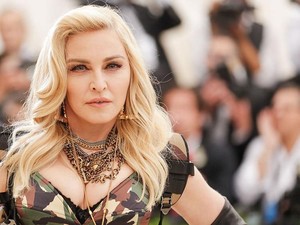 Digoyang Madonna, Aktor Ini Banjir Keringat