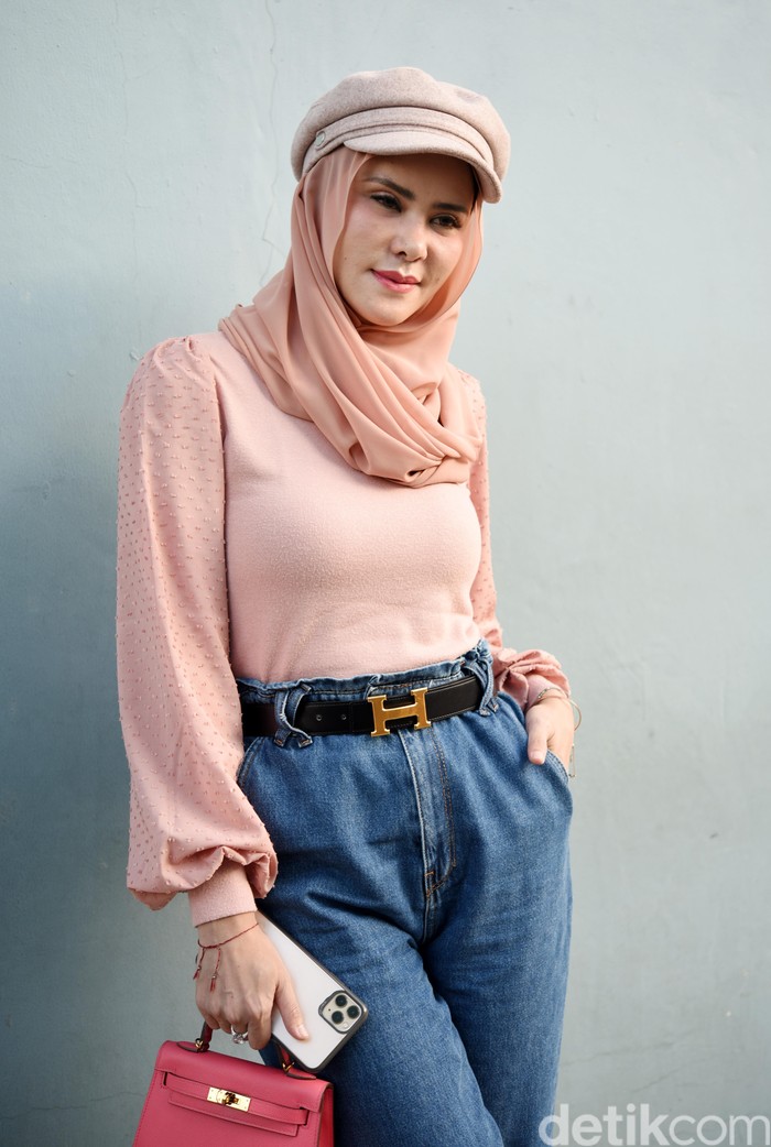 Angel Lelga saat ditemui di studio Trans TV.