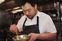 Yuk, Sarapan 'Ramen-Omelette' Gaya Chef David Chang!