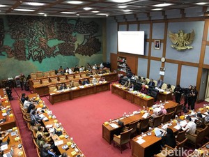 Anggota Komisi X Ancam Tak Setujui Anggaran Pendidikan Nonformal Usulan Nadiem