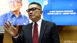 Salam Jempol Helmy Yahya Saat Penuhi Panggilan Komisi I DPR