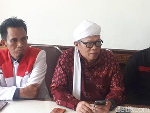FUI Bikin Sayembara, Akan Umrahkan Orang yang Temukan Harun Masiku