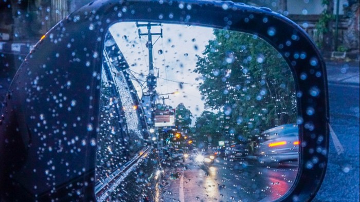Spion Hujan