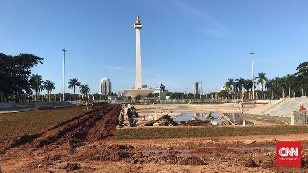 Meski belum mendapat izin dari Kemensetneg, Pemprov DKI keburu menebang 190 pohon terkait revitalisasi Monas.