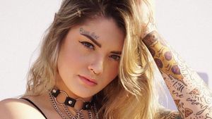 Mantan Tentara Jadi Model Playboy, Dulu Dibully hingga Coba Bunuh Diri