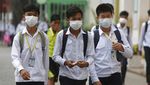 Cegah Virus Corona, Siswa Sekolah di Kamboja Pakai Masker
