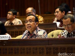 Mensesneg Bahas Aset Negara Bersama Komisi II DPR
